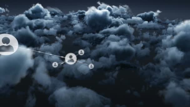 Animação Rede Conexões Com Ícones Pessoas Sobre Céu Com Nuvens — Vídeo de Stock