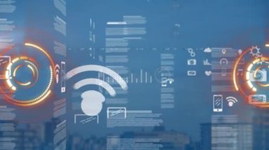 Şehrin her yerinde tarama ve veri işleme alanlarının animasyonu. küresel iş ve dijital arayüz konsepti dijital olarak oluşturulmuş video.