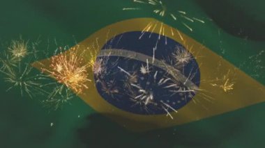 Brezilya bayrağının havai fişekler üzerinde dalgalanmasının animasyonu. Vatanseverlik ve kutlama konsepti dijital olarak oluşturulmuş video.