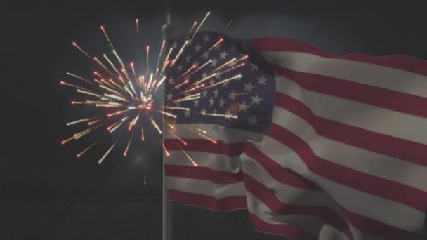 Animación Bandera América Ondeando Sobre Fuegos Artificiales Patriotismo Concepto Celebración — Vídeo de stock