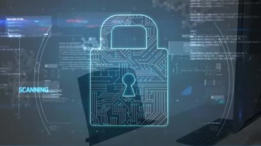 Bütünleşik devre ve bilgisayar üzerinden veri işleme sistemiyle dijital asma kilidin animasyonu. dijital güvenlik, veri ve iş güvenliği ve teknoloji konsepti dijital olarak oluşturulmuş video.