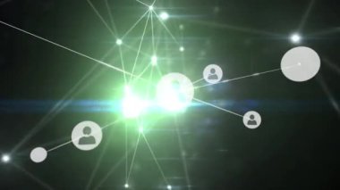 Işıldayan noktalar üzerindeki insan simgeleriyle bağlantı ağının animasyonu. küresel ağlar, bağlantılar ve dijital arayüz konsepti dijital olarak oluşturulmuş video.