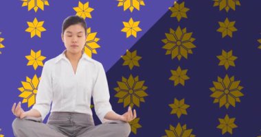Melez bir kadının mavi arka planda meditasyon yaptığı dünya meditasyon günü metni. dünya meditasyon günü ve dijital olarak üretilen video konsepti.