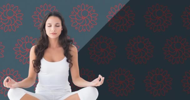 Animation Des Textes Zum Weltmeditationstag Mit Einer Kaukasischen Frau Die — Stockvideo