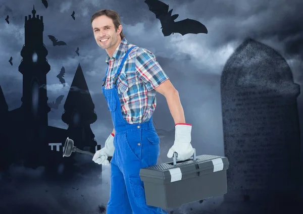 Portrait Travailleur Masculin Caucasien Contre Château Halloween Les Chauves Souris — Photo