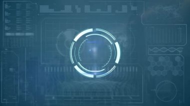 Şehir ve ekran üzerinde tarama, veri ve istatistik işlemlerinin animasyonu. küresel bağlantılar, dijital arayüz ve dijital olarak oluşturulmuş video işleme konsepti.