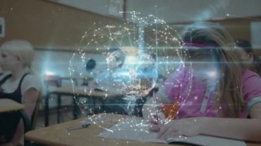 Liseli kız yazıları üzerinden bağlantı ağının animasyonu. küresel eğitim, dijital arayüz, teknoloji ve ağ konsepti dijital olarak oluşturulmuş video.