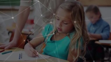 Liseli kız yazıları üzerinden bağlantı ağının animasyonu. küresel eğitim, veri işleme ve dijital olarak oluşturulmuş video konsepti.