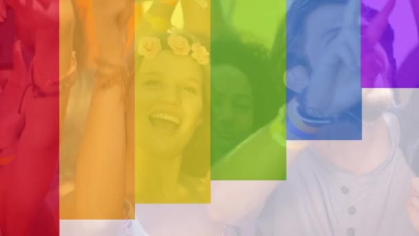 Animação Arco Íris Sobre Grupo Pessoas Felizes Lgbtq Orgulho Conceito — Vídeo de Stock