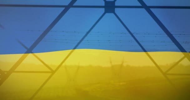 Animace Vlajky Ukrajiny Nad Polními Elektrickými Póly Ukrajinská Krize Ekonomický — Stock video