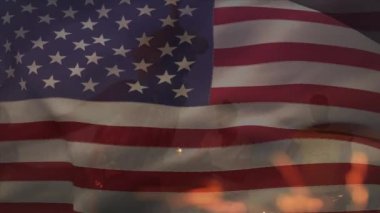 Sahildeki bir grup arkadaşın üzerinde ABD bayrağı sallamanın animasyonu. seyahat ve tatil konsepti dijital olarak oluşturulmuş video.