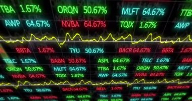 Siyah arkaplan üzerinde veri işleme animasyonu. küresel iş ve dijital arayüz kavramı dijital olarak oluşturulmuş video.