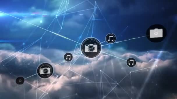 Animación Red Conexiones Con Iconos Sobre Cielo Con Nubes Concepto — Vídeos de Stock