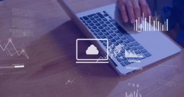 Dizüstü bilgisayarla iş adamlarının finansal veri işleme animasyonu. küresel iş, finans, veri işleme ve dijital arayüz kavramı dijital olarak oluşturulmuş video.