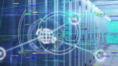 Sunucu odasındaki veri işleme ve bağlantı ağının animasyonu. küresel teknoloji, veri işleme ve dijital arayüz kavramı dijital olarak oluşturulmuş video.