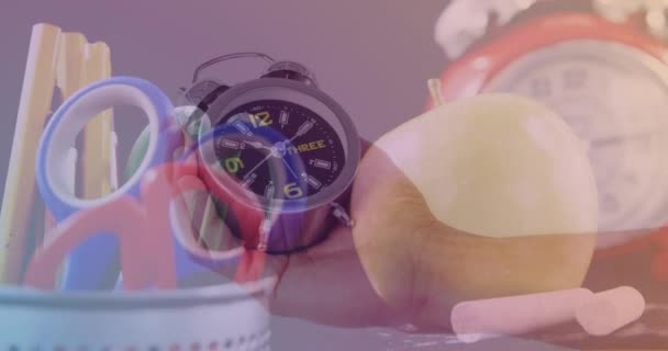 Nimation Clock Hand Holding Clock Globální Koncepce Podnikatelského Digitálního Rozhraní — Stock video