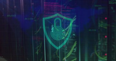 Güvenlik asma kilidi ve kalkan simgesi üzerinde yüzen numaralar bir bilgisayar sunucusuna karşı. Siber güvenlik ve iş veri depolama teknolojisi kavramı