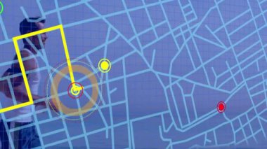 Gri arka planda koşan Kafkas formundaki adam için navigasyon haritası şeması. gps ve navigasyon kavramı