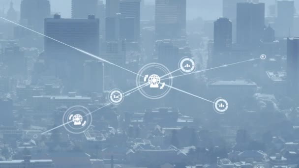 Анимация Сети Связей Иконками Над Городским Пейзажем Глобальные Соединения Технологическая — стоковое видео