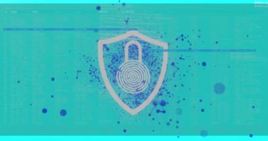 Mavi arkaplandaki bağlantıların üzerinde asma kilit olan dijital kalkan animasyonu. küresel internet güvenliği, veri işleme, bağlantılar ve dijital arayüz konsepti dijital olarak oluşturulmuş video.