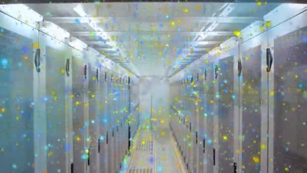 Анімація Світлових Плям Стежок Над Серверною Кімнатою Глобальна Технологія Концепція — стокове відео