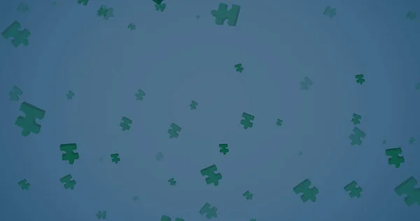 Obrázek Zelené Puzzle Kousky Písmena Padající Přes Modré Pozadí Národní — Stock fotografie