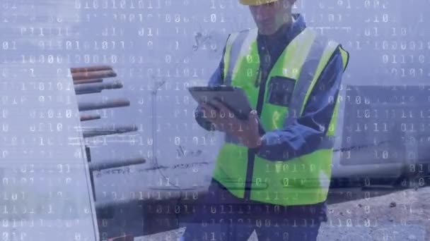 Binary Coding Data Processing Caucasian Male Engineer Using Digital Tablet — Vídeo de stock