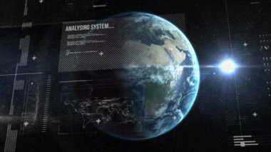 Veri işleme animasyonunun siyah arka planda dünya üzerinde gerçekleşmesi. küresel iş, veri işleme ve dijital arayüz kavramı dijital olarak oluşturulmuş video.