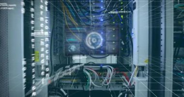 Bilgisayar kabloları üzerinden veri işleme animasyonu. bilgisayarlar, ağ, veri işleme, teknoloji ve dijital arayüz kavramı dijital olarak oluşturuldu.