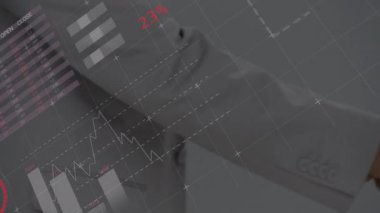 Grafiklerin ve verilerin tokalaşma üzerine animasyonu. küresel finans, iş ve teknoloji alanında işbirliği dijital olarak üretilen video konsepti.