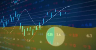 Ukrayna bayrağının finansal veri işleme üzerine animasyonu. Ukrayna krizi ve uluslararası politika kavramı dijital olarak oluşturuldu.