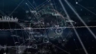 Bağlantı ağlarının animasyonu ve kara arkaplan üzerinden veri işleme. Küresel bağlantılar ağlar ve veri işleme kavramı dijital olarak oluşturulmuş video.