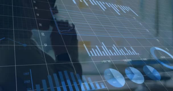 Animação Processamento Dados Financeiros Sobre Empresária Caucasiana Conexões Globais Processamento — Vídeo de Stock