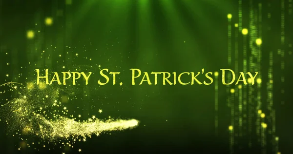 言葉のイメージハッピー セント パトリック デーは緑の文字で書かれ 緑の輝く花火が飛んで スポットライトと輝くスポットライトが緑の背景にあります — ストック写真