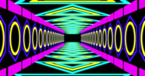 シームレスなループ上で催眠動作で移動する複数の色のネオンパターンの画像 光とパターンと動きの概念はデジタルで生成され — ストック写真