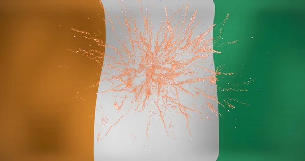 Tűzijáték Képe Írország Zászlaja Alatt Zászlók Nemzeti Szimbólumok Hazafiság Fogalma — Stock Fotó