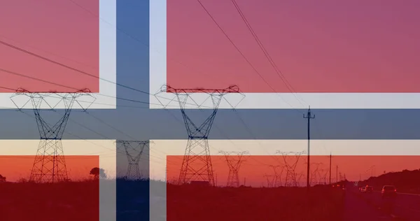 Bild Norges Flagga Över Pyloner Ukrainska Krisen Och Internationell Politik — Stockfoto