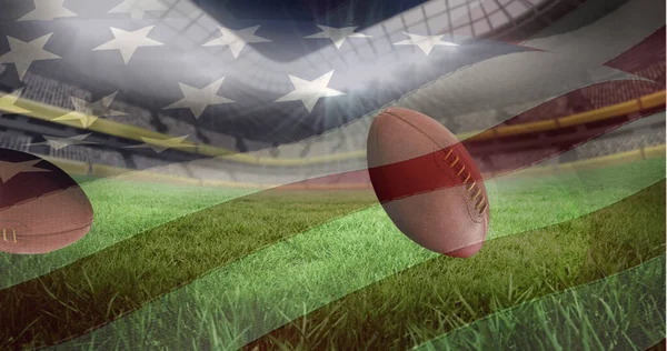 Acenando Bandeira Americana Sobre Várias Bolas Rugby Caindo Contra Estádio — Fotografia de Stock