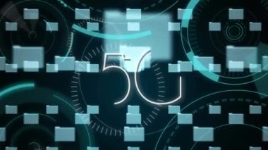 5G animasyon, dijital asma kilit ve siyah arkaplan üzerinde entegre devre. veri işleme, teknoloji ve dijital arayüz kavramı dijital olarak oluşturulmuş video.