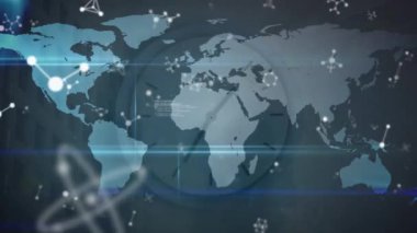 Saat ve dünya haritası üzerinde veri işleme animasyonu. küresel iş, finans, bağlantılar ve dijital arayüz konsepti dijital olarak oluşturulmuş video.