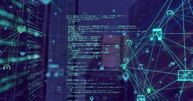 Şehir manzarası üzerinde simgeler ve veri işleme ile bağlantı ağının resmi. ticari, ağ, bağlantılar, teknoloji ve dijital arayüz kavramı dijital olarak oluşturulmuş görüntü.