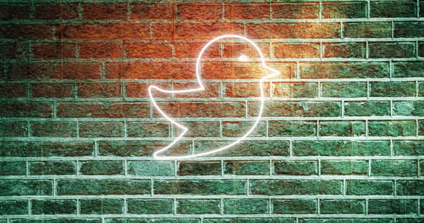 Изображение Светящейся Неоновой Птицы Кирпичной Стене Социальные Медиа Коммуникационная Концепция — стоковое фото