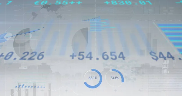 都市の上の金融データ処理や株式市場のイメージ 世界的なビジネス データ処理の概念デジタルで生成された画像 — ストック写真