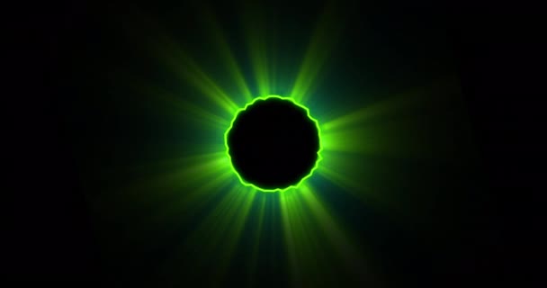 发光的绿色圆形的动画在黑色的背景上日蚀 彩色和运动概念数字生成的视频 — 图库视频影像