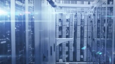 Sunucularda ışık ve toz animasyonu. küresel ağ, veri işleme ve teknoloji konsepti dijital olarak oluşturulmuş video.