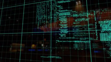 Bulanık şehir manzarasında veri işleme animasyonu. küresel veri işleme, şehir yaşamı ve teknoloji konsepti dijital olarak oluşturulmuş video.