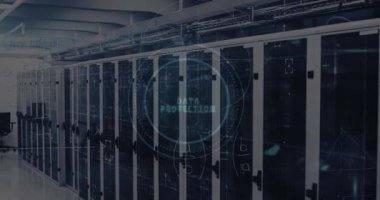 Bilgisayar sunucuları üzerindeki simgelerle veri işleme animasyonu. Dijital olarak oluşturulan küresel veri işleme, bağlantılar ve bulut hesaplama kavramı.