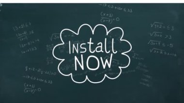 Matematik formülleri ile yeşil arkaplan üzerinde kurulum animasyonu. dijital arayüz, matematik, teknoloji ve iletişim konsepti dijital olarak oluşturulmuş video.