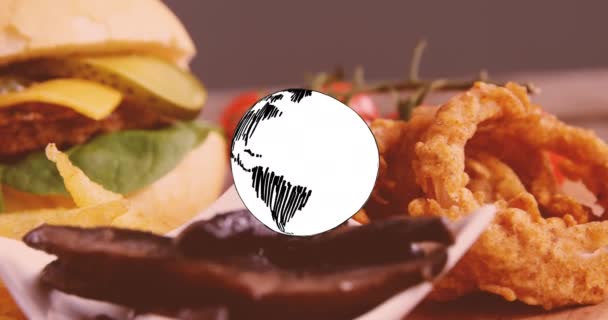 ハンバーガー チップス 玉ねぎリングでファーストフードの上に地球のアイコンのアニメーション 世界の食の日のコンセプトデジタル生成ビデオ — ストック動画
