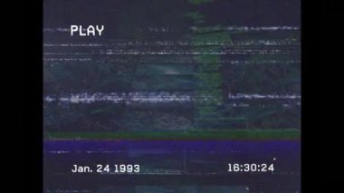 Karanlık arka plandaki ekranlarda bilimsel veri işleme animasyonu. küresel bilim, bağlantılar, veri işleme ve dijital arayüz kavramı dijital olarak oluşturulmuş video.